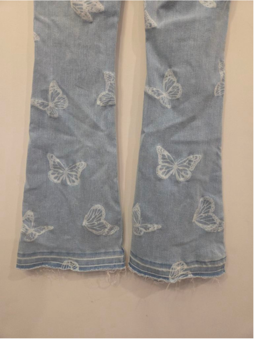 No Boundaries Light Blue Butterfly Flare Jeans Size 5 - Picture 6 of 8